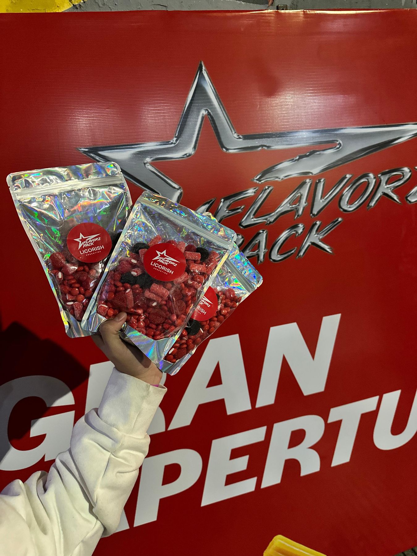 Bolsitas de caramelos del Flavorz Pack con la etiqueta Licorish